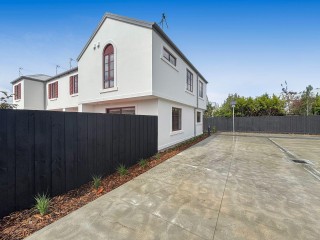 View profile: WALTHAM - 3 BEDROOMS, 2.5 BATHROOMS, 2 HEATPUMPS, 1 CARPARK